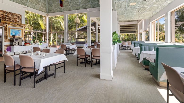 <b>Sanctuary Resort Motor Inn Restaurant</b>. Images powered by <a href="https://www.leonardoworldwide.com/" title="Leonardo Worldwide" target="_blank">Leonardo</a>.