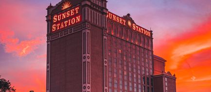 Sunset Station Hotel & Casino Exterior