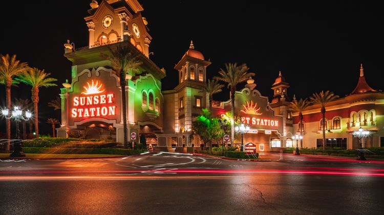 Sunset Station Hotel & Casino Exterior