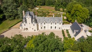 Chateau Louise de la Valliere