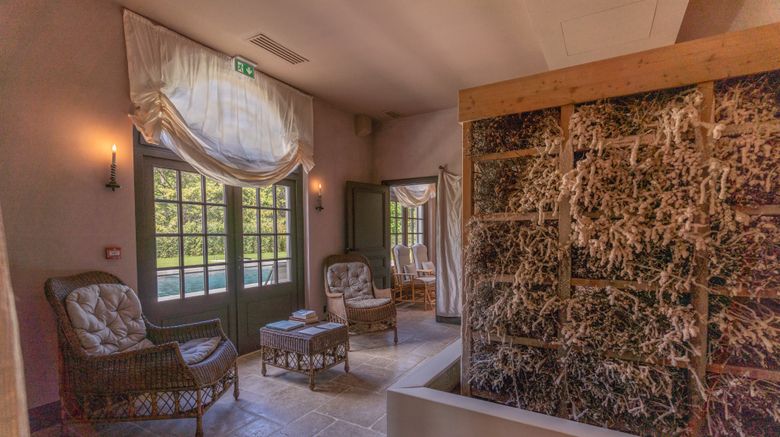<b>Chateau Louise de la Valliere Spa</b>. Images powered by <a href="https://www.leonardoworldwide.com/" title="Leonardo Worldwide" target="_blank">Leonardo</a>.