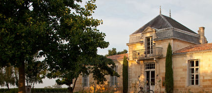 Chateau Cordeillan-Bages Exterior