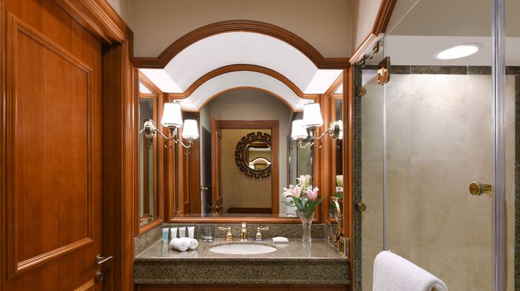 Al Aziziyah Boutique Hotel Room