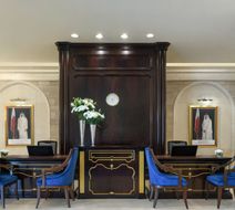 Al Aziziyah Boutique Hotel Lobby
