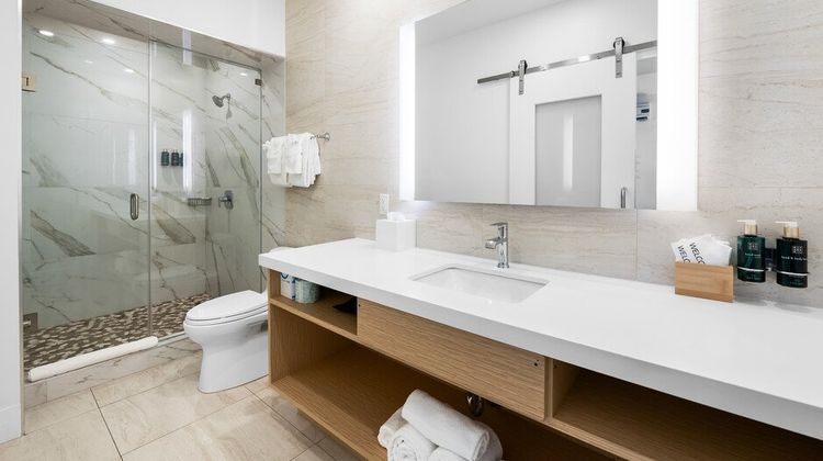 Beachcomber Resort & Villas Suite