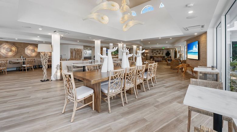 <b>Beachcomber Resort & Villas Lobby</b>. Images powered by <a href="https://www.leonardoworldwide.com/" title="Leonardo Worldwide" target="_blank">Leonardo</a>.