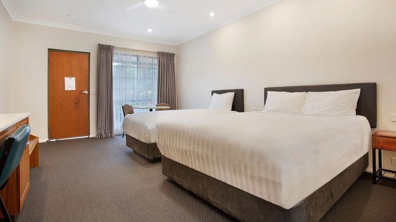<b>Manifold Motor Inn Room</b>. Images powered by <a href="https://www.leonardoworldwide.com/" title="Leonardo Worldwide" target="_blank">Leonardo</a>.