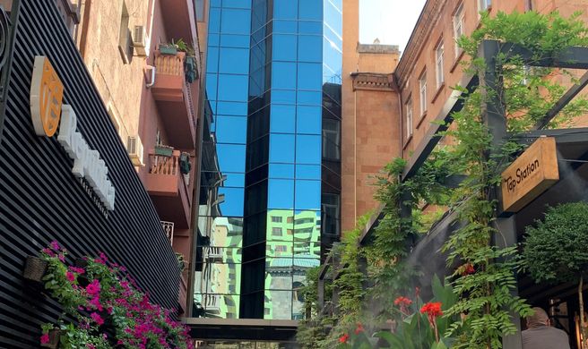 Republica Hotel Yerevan Exterior