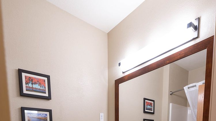 Rapid River Lodge Room
