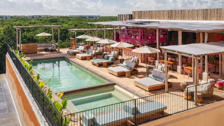 <b>Moxy Tulum Pool</b>. Images powered by <a href="https://www.leonardoworldwide.com/" title="Leonardo Worldwide" target="_blank">Leonardo</a>.
