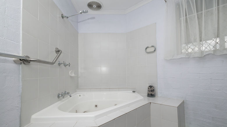 <b>Ballina Byron Islander Resort Room</b>. Images powered by <a href="https://www.leonardoworldwide.com/" title="Leonardo Worldwide" target="_blank">Leonardo</a>.