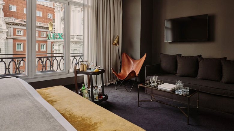 <b>The Principal Madrid Hotel Suite</b>. Images powered by <a href="https://www.leonardoworldwide.com/" title="Leonardo Worldwide" target="_blank">Leonardo</a>.