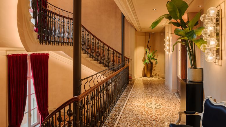 <b>Vista Palazzo Lobby</b>. Images powered by <a href="https://www.leonardoworldwide.com/" title="Leonardo Worldwide" target="_blank">Leonardo</a>.