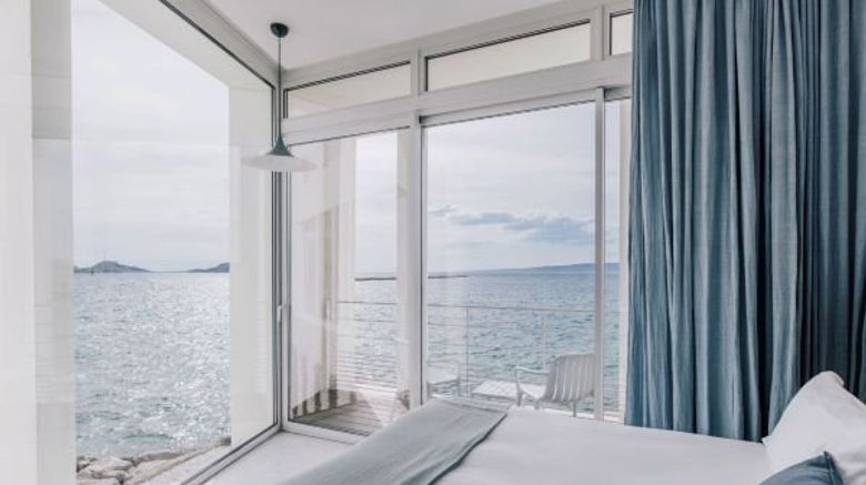 <b>Hotel les Bords de Mer Suite</b>. Images powered by <a href="https://www.leonardoworldwide.com/" title="Leonardo Worldwide" target="_blank">Leonardo</a>.