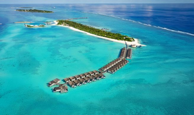 Le Meridien Maldives Resort & Spa Exterior