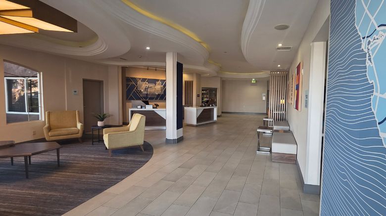 <b>Holiday Inn Express & Suites San Diego S Exterior</b>. Images powered by <a href="https://www.leonardoworldwide.com/" title="Leonardo Worldwide" target="_blank">Leonardo</a>.