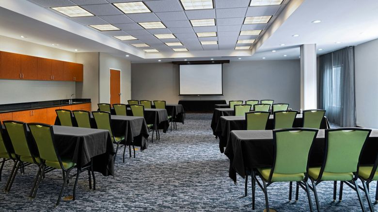 <b>Fairfield Inn & Suites Tulsa Southeast Meeting</b>. Images powered by <a href="https://www.leonardoworldwide.com/" title="Leonardo Worldwide" target="_blank">Leonardo</a>.