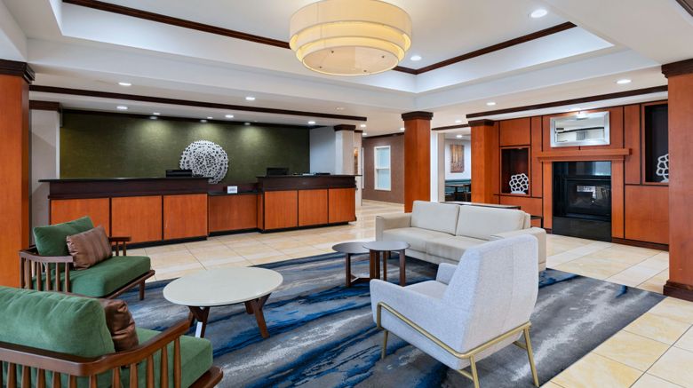 <b>Fairfield Inn & Suites Tulsa Southeast Lobby</b>. Images powered by <a href="https://www.leonardoworldwide.com/" title="Leonardo Worldwide" target="_blank">Leonardo</a>.