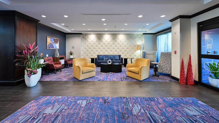 Home2 Suites by Hilton Tifton Lobby