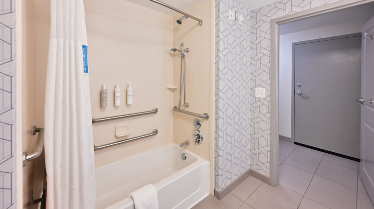 Home2 Suites by Hilton Tifton Room