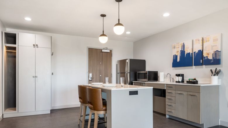 <b>Homewood Suites AUS Room</b>. Images powered by <a href="https://www.leonardoworldwide.com/" title="Leonardo Worldwide" target="_blank">Leonardo</a>.