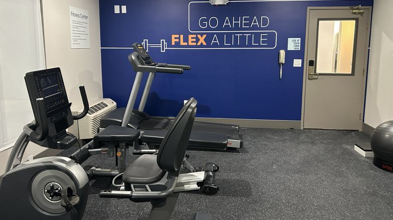 <b>Holiday Inn Express Hotel & Suites Health Club</b>. Images powered by <a href="https://www.leonardoworldwide.com/" title="Leonardo Worldwide" target="_blank">Leonardo</a>.