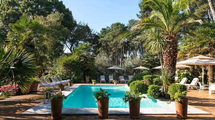 Relais de la Poste Pool