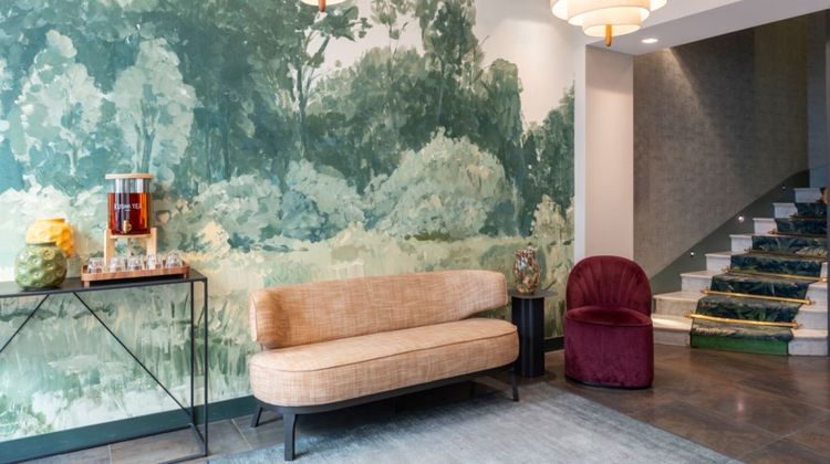 Brittany Hotel Lobby