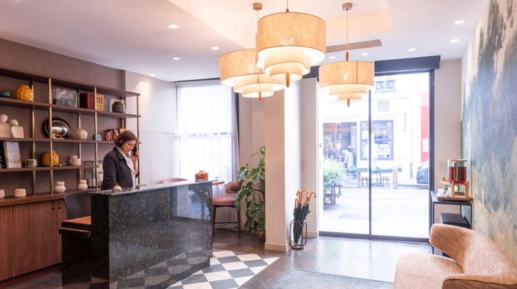 Brittany Hotel Lobby
