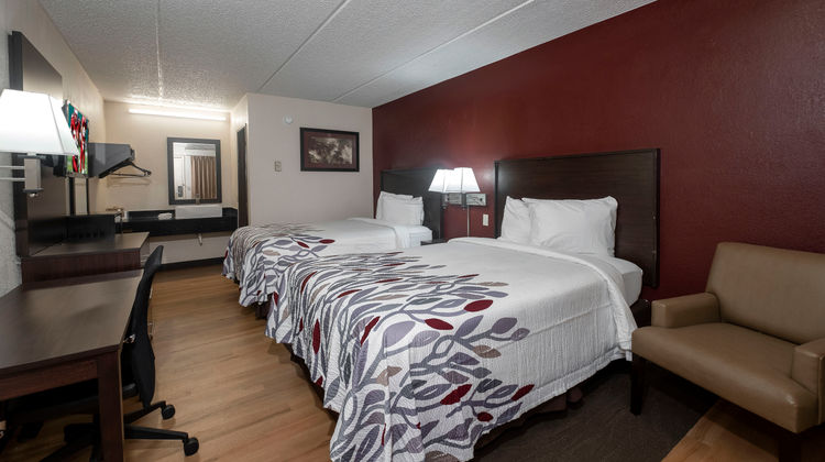 Red Roof Inn Champaign - University Room