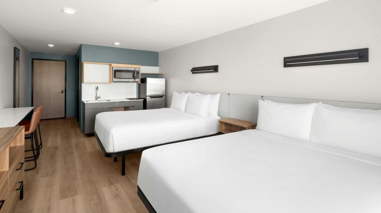 <b>StudioRes Denver Tech Center Suite</b>. Images powered by <a href="https://www.leonardoworldwide.com/" title="Leonardo Worldwide" target="_blank">Leonardo</a>.
