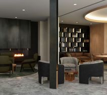 Omage Hotel Montreal/Laval Lobby