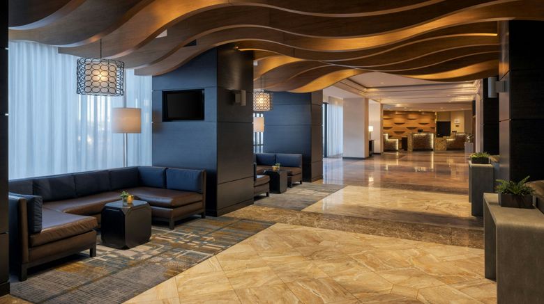 <b>Wichita Marriott Lobby</b>. Images powered by <a href="https://www.leonardoworldwide.com/" title="Leonardo Worldwide" target="_blank">Leonardo</a>.