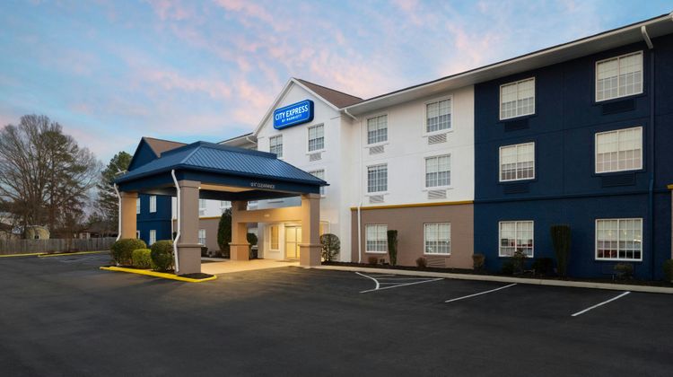 City Express by Marriott Danville Exterior