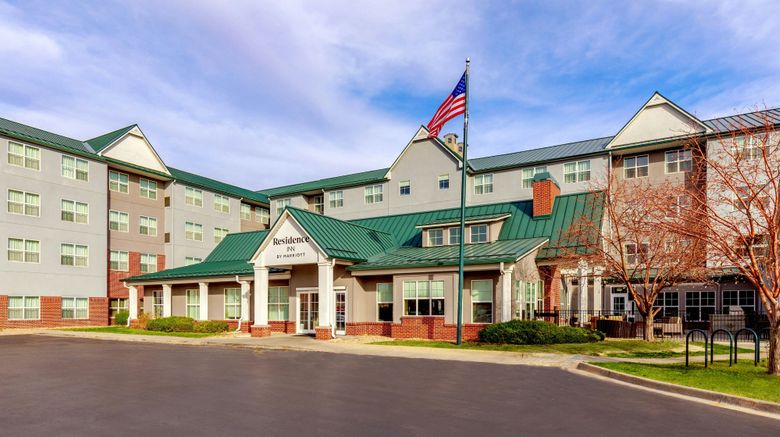 Residence Inn Denver Airport Exterior. Images powered by <a href="https://www.leonardoworldwide.com" target="_blank" rel="noopener">Leonardo</a>.