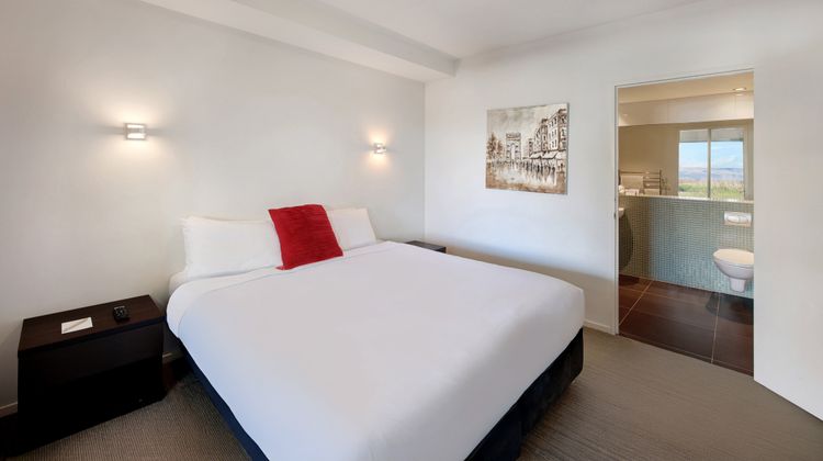 Swiss-Belsuites Pounamu Queenstown Room
