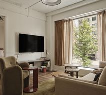Mint House Washington, D.C. – Downtown Room