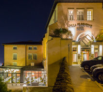 Villa Florentine Exterior