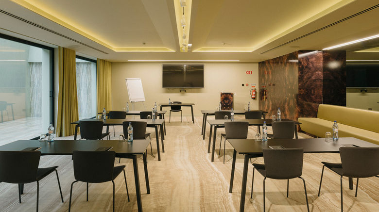 <b>Vila Foz Hotel & Spa Meeting</b>. Images powered by <a href="https://www.leonardoworldwide.com/" title="Leonardo Worldwide" target="_blank">Leonardo</a>.