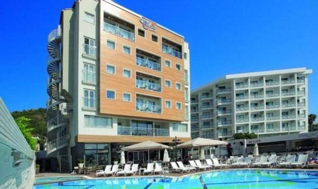 Cettia Beach Resort Exterior