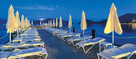 Cettia Beach Resort Exterior