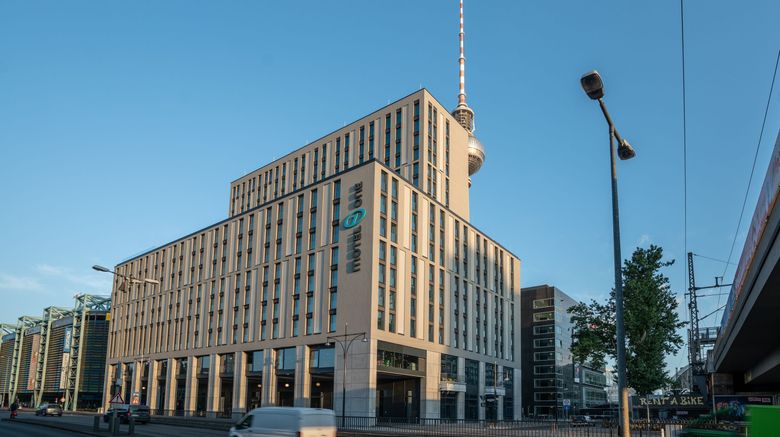 Motel One Berlin/Alexanderplatz Exterior. Images powered by <a href="https://www.leonardoworldwide.com" target="_blank" rel="noopener">Leonardo</a>.