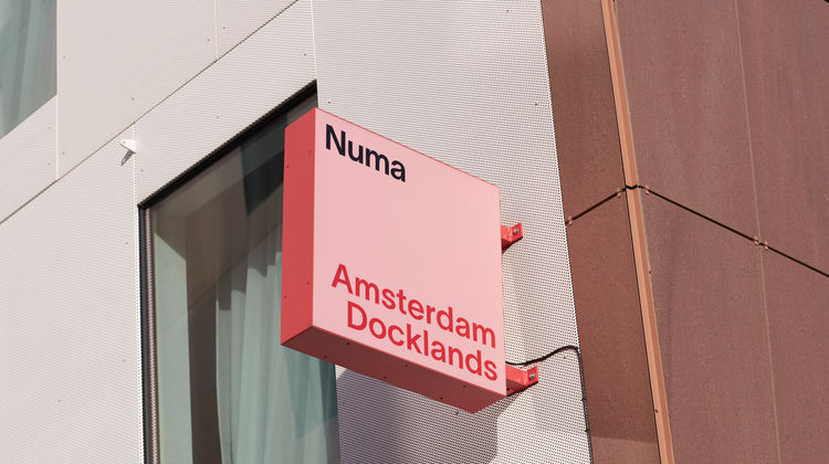 YAYS Amsterdam Docklands Exterior