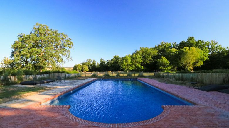 <b>La Maison Troisgros Pool</b>. Images powered by <a href="https://www.leonardoworldwide.com/" title="Leonardo Worldwide" target="_blank">Leonardo</a>.