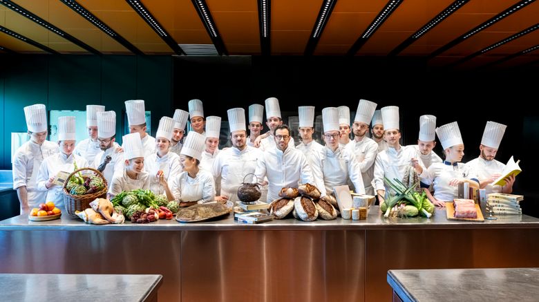 <b>La Maison Troisgros Restaurant</b>. Images powered by <a href="https://www.leonardoworldwide.com/" title="Leonardo Worldwide" target="_blank">Leonardo</a>.