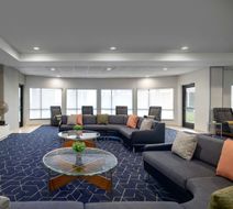Courtyard by Marriott Fargo-Moorhead Lobby