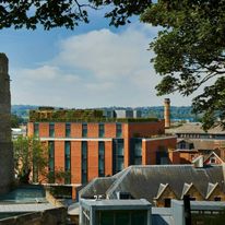 Courtyard by Marriott Oxford City Centre