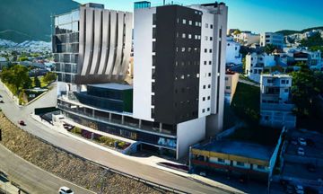 SJ Grand Hotel