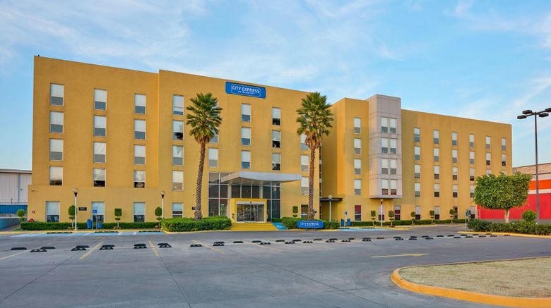 <b>City Express by Marriott Plaza Central Exterior</b>. Images powered by <a href="https://www.leonardoworldwide.com/" title="Leonardo Worldwide" target="_blank">Leonardo</a>.