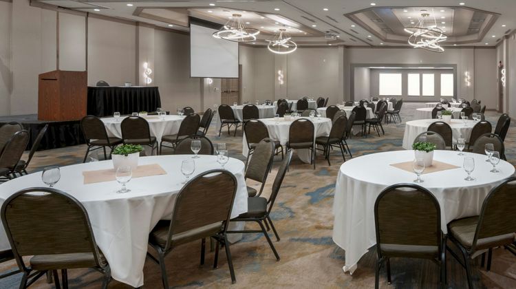 Oshkosh Marriott Waterfront Hotel & Conv Meeting